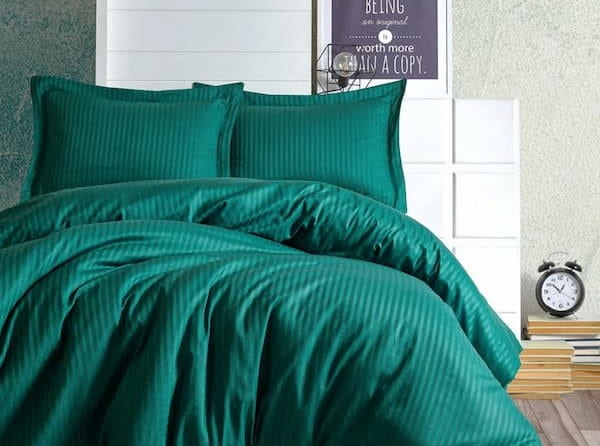 تصویر 4 از رو تختی سبز برای دکوراسیون آرامش‌ بخش اتاق خواب